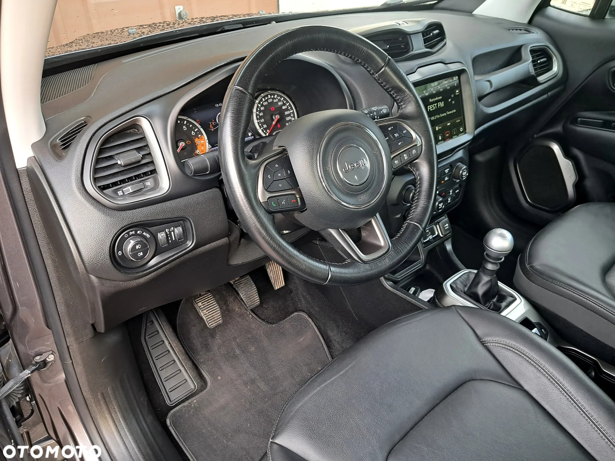 Jeep Renegade 1.4 MultiAir Limited FWD S&S - 18