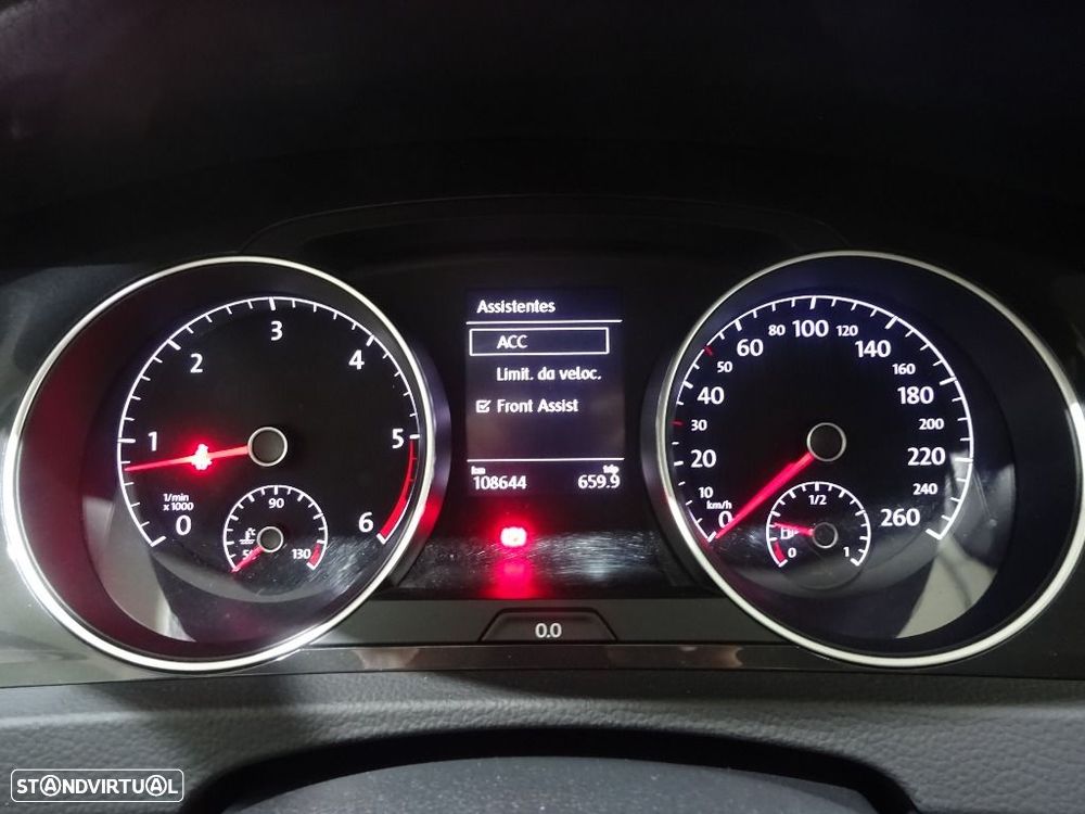 VW Golf Variant 1.6 TDi Confortline - 15