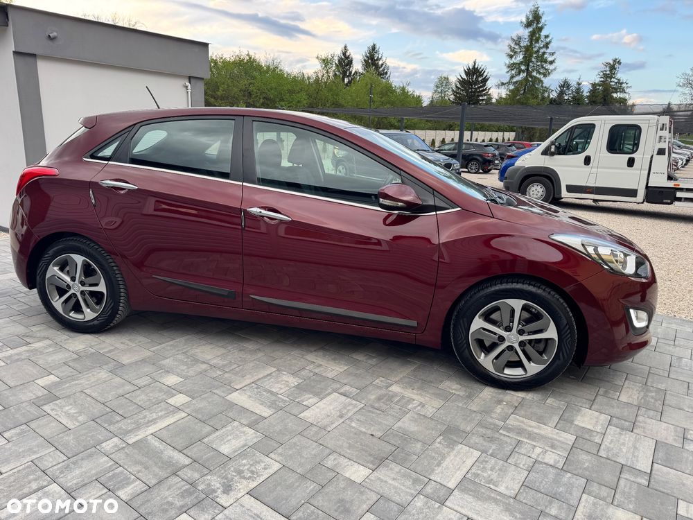 Hyundai i30 blue 1.6 CRDi YES Silver - 7