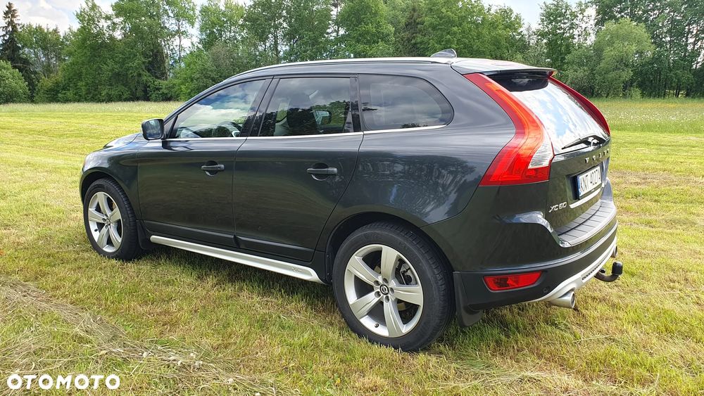 Volvo XC 60 D4 AWD Geartronic RDesign - 3
