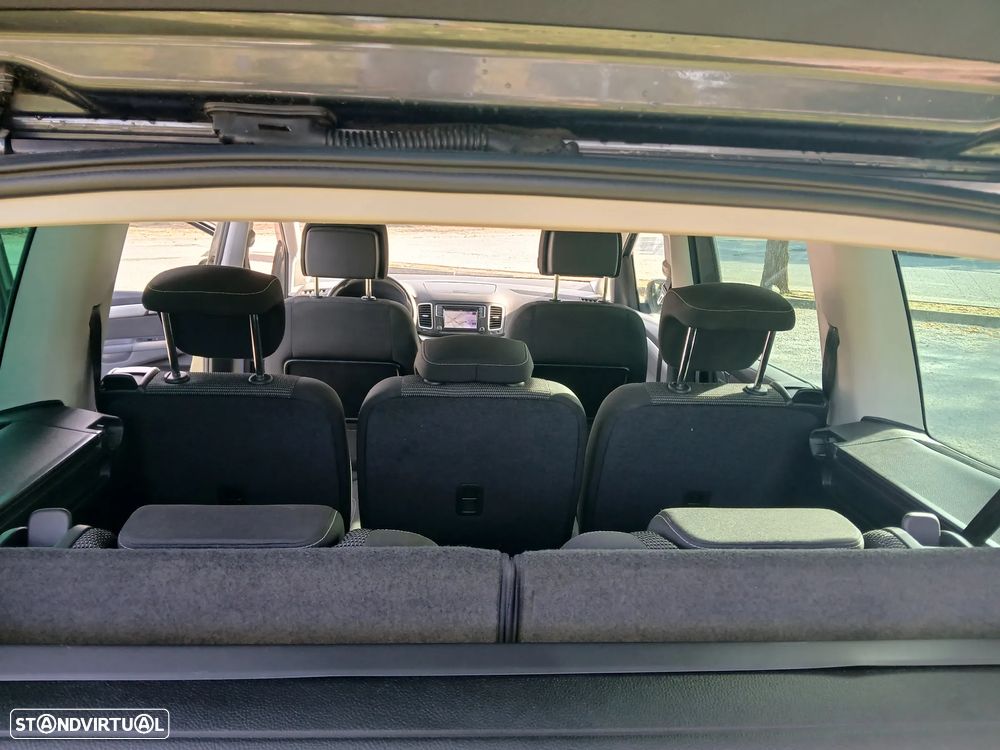 VW Sharan 2.0 TDI Confortline - 20