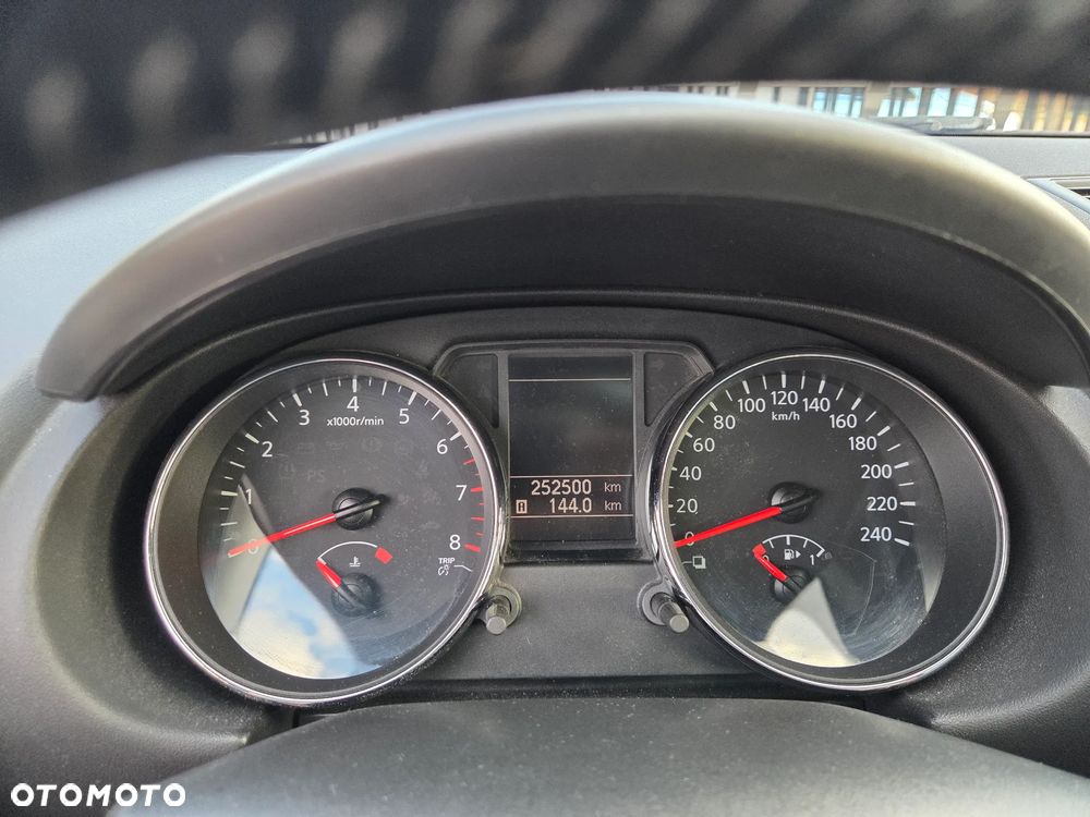Nissan Qashqai 2.0 Tekna - 14