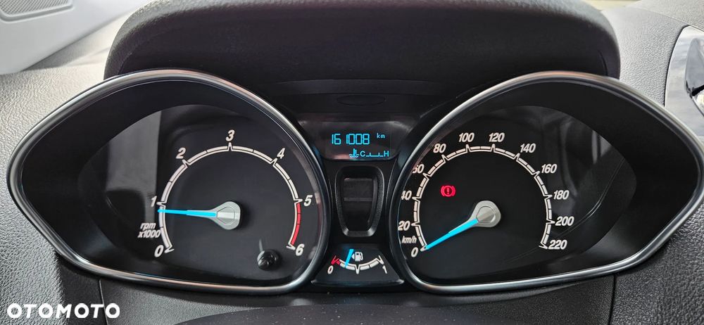 Ford Tourneo Courier 1.5 TDCi Titanium - 13