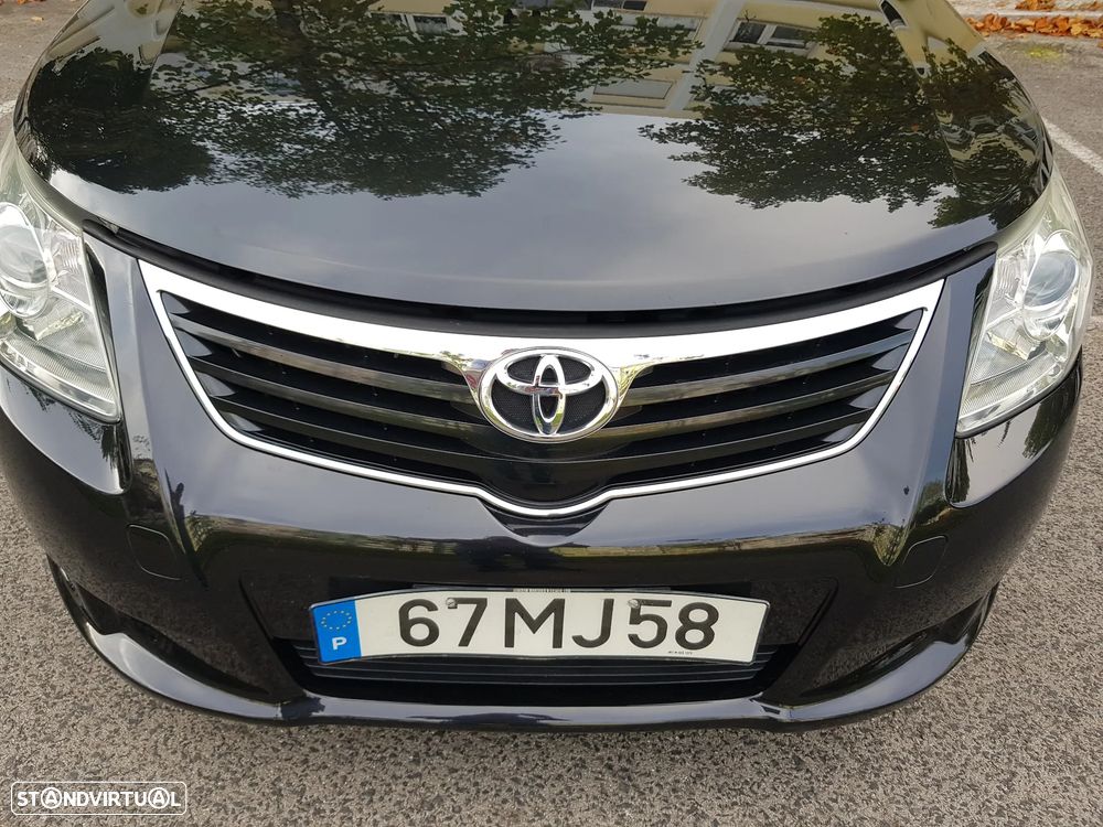 Toyota Avensis SD 2.0 D-4D Exclusive +Pele+GPS - 56