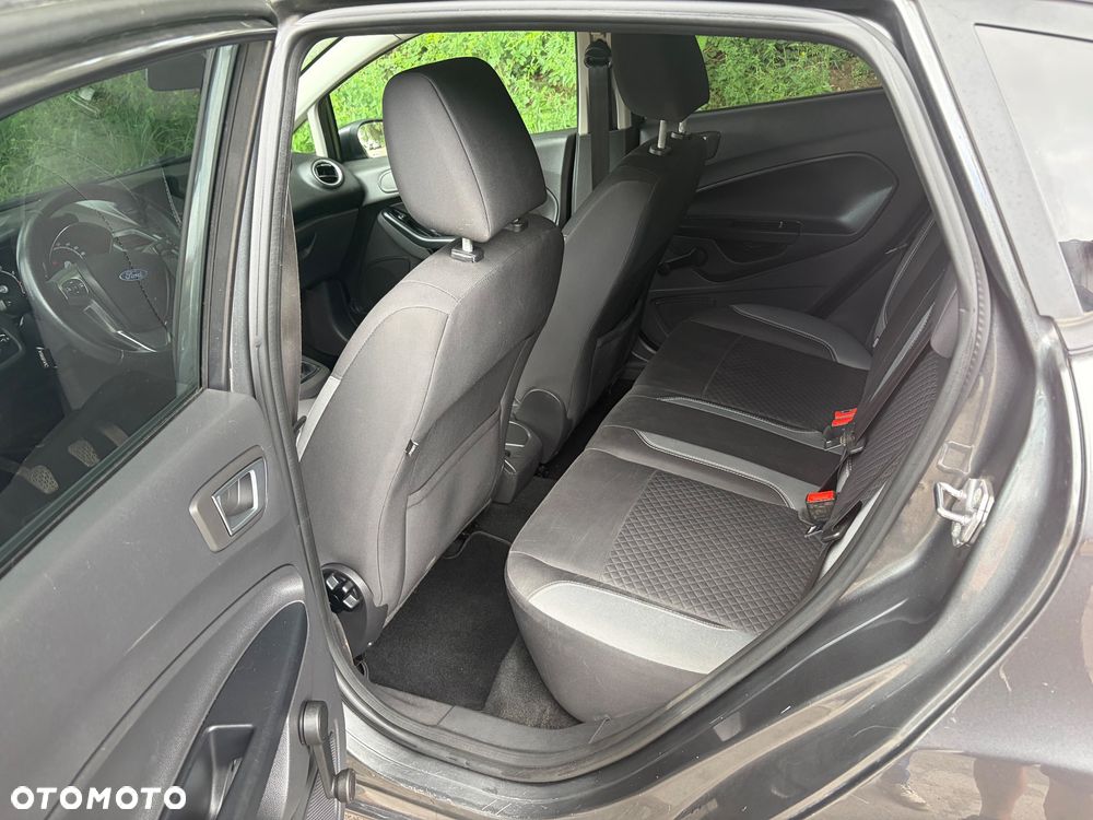 Ford Fiesta 1.25 Silver X (Ambiente) EU6 - 9