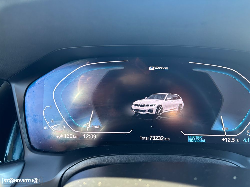 BMW 320 e Pack M Auto - 12