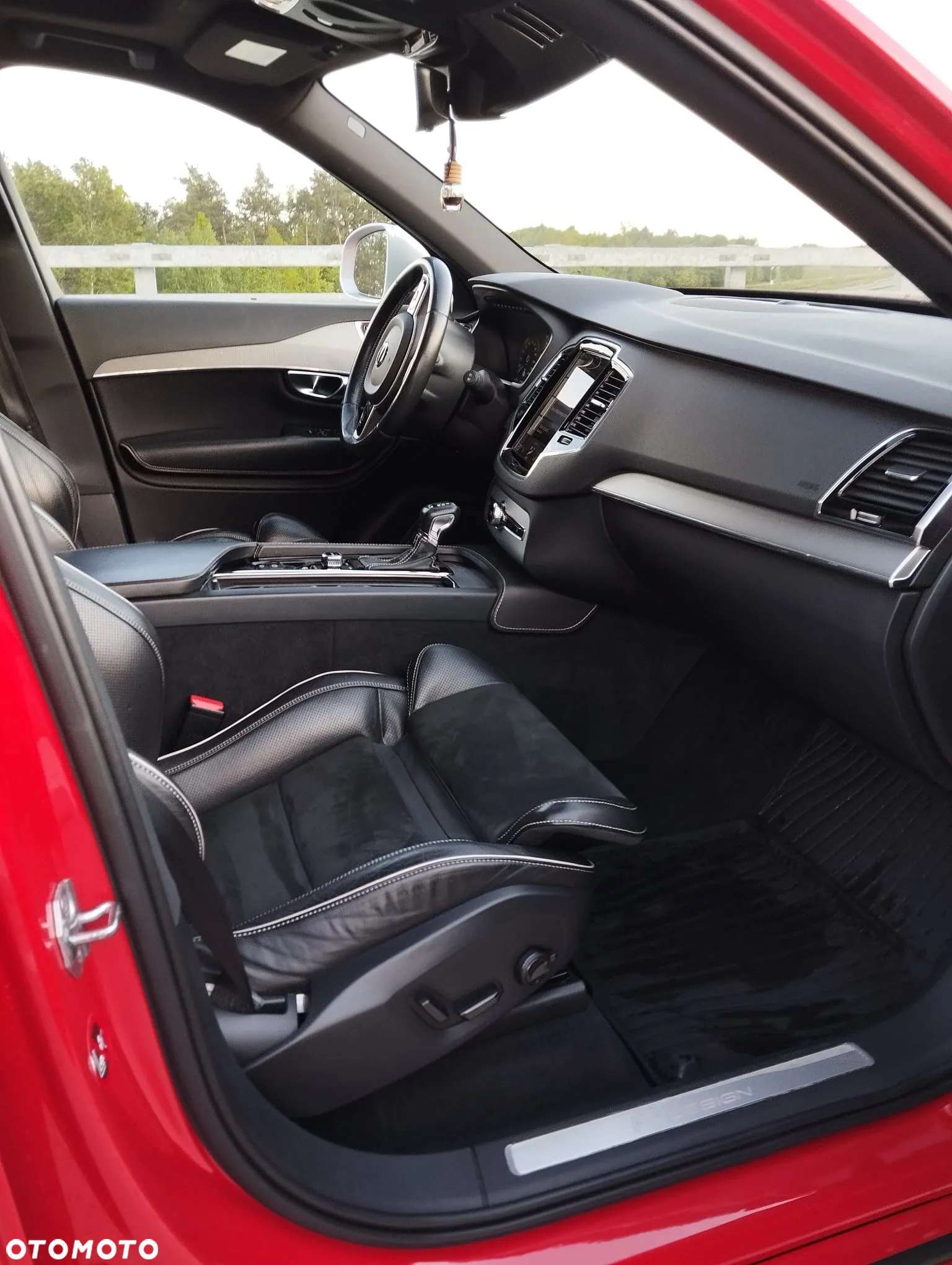 Volvo XC 90 T5 AWD R-Design - 8