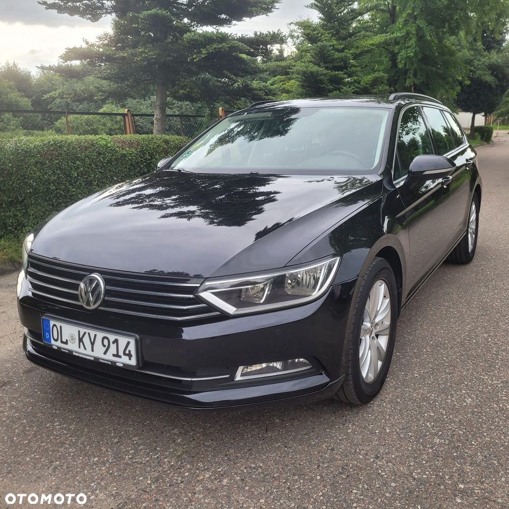 Volkswagen Passat - 2