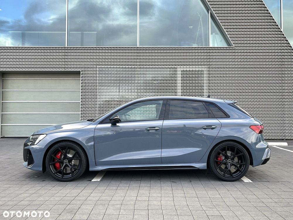 Audi RS3 Sportback - 7