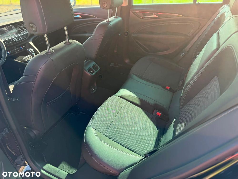 Opel Insignia 2.0 CDTI Executive - 27