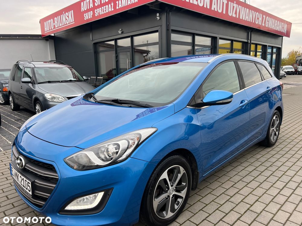 Hyundai i30 1.6 CRDi BlueDrive Premium DCT - 3