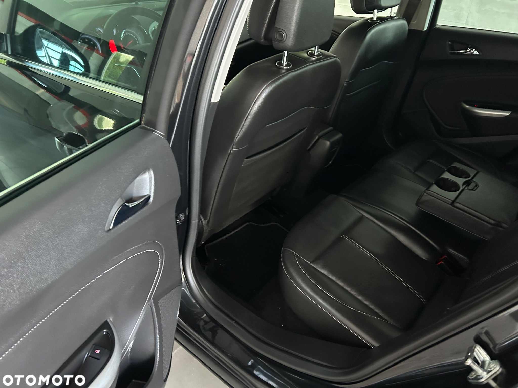 Opel Astra 2.0 CDTI ecoFLEX Start/Stop Exklusiv - 20