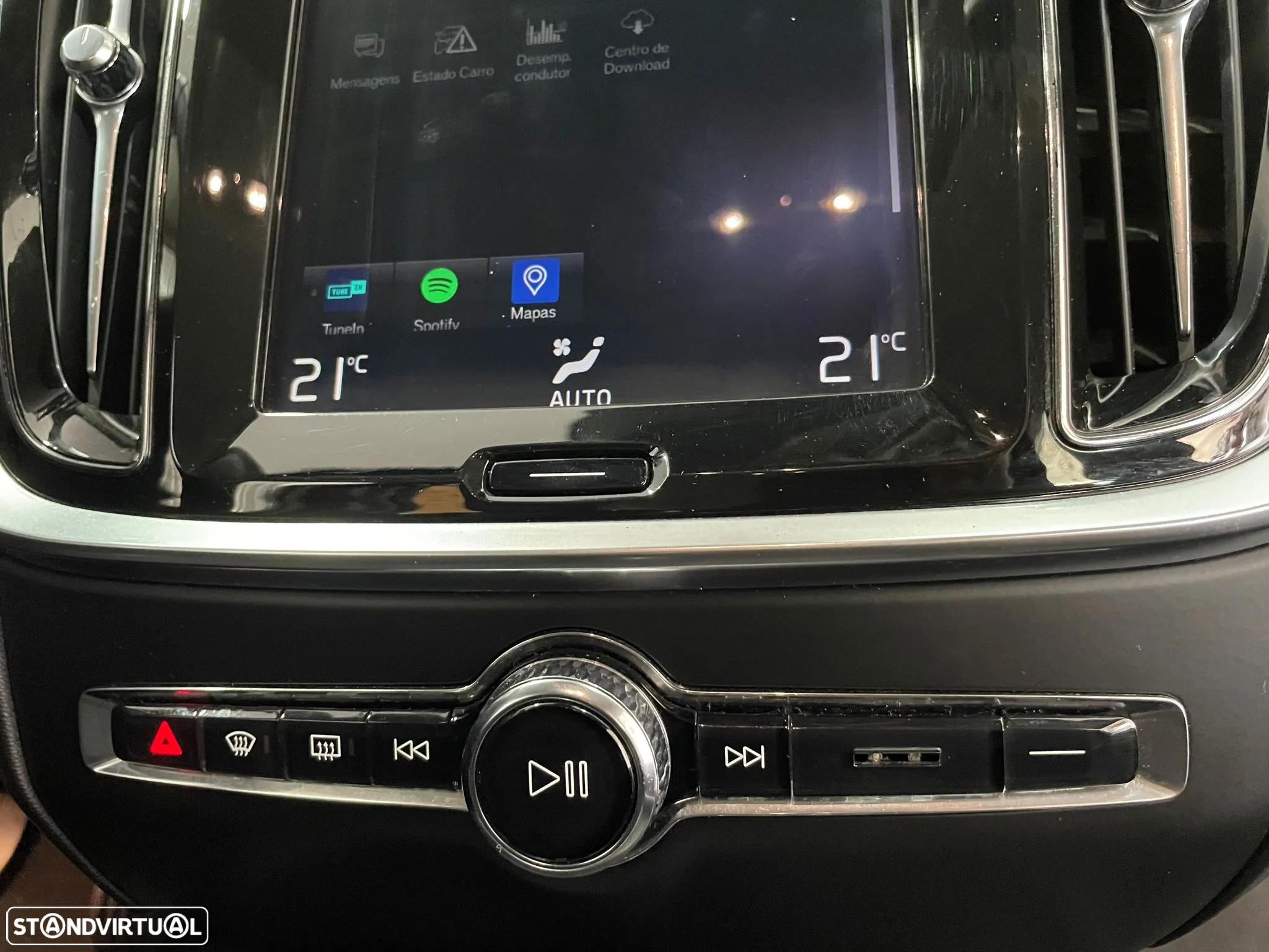 Volvo V60 2.0 D3 Momentum - 18