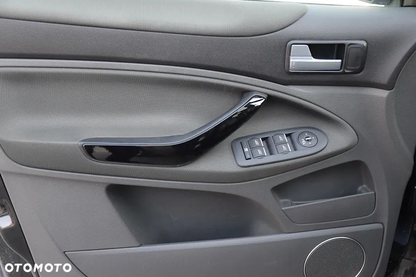 Ford Kuga 2.0 TDCi 4x4 Individual - 17