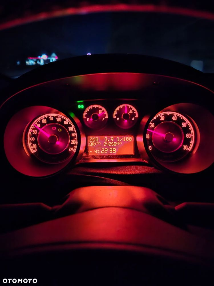 Fiat Punto 1.3 Multijet Easy S&S - 12