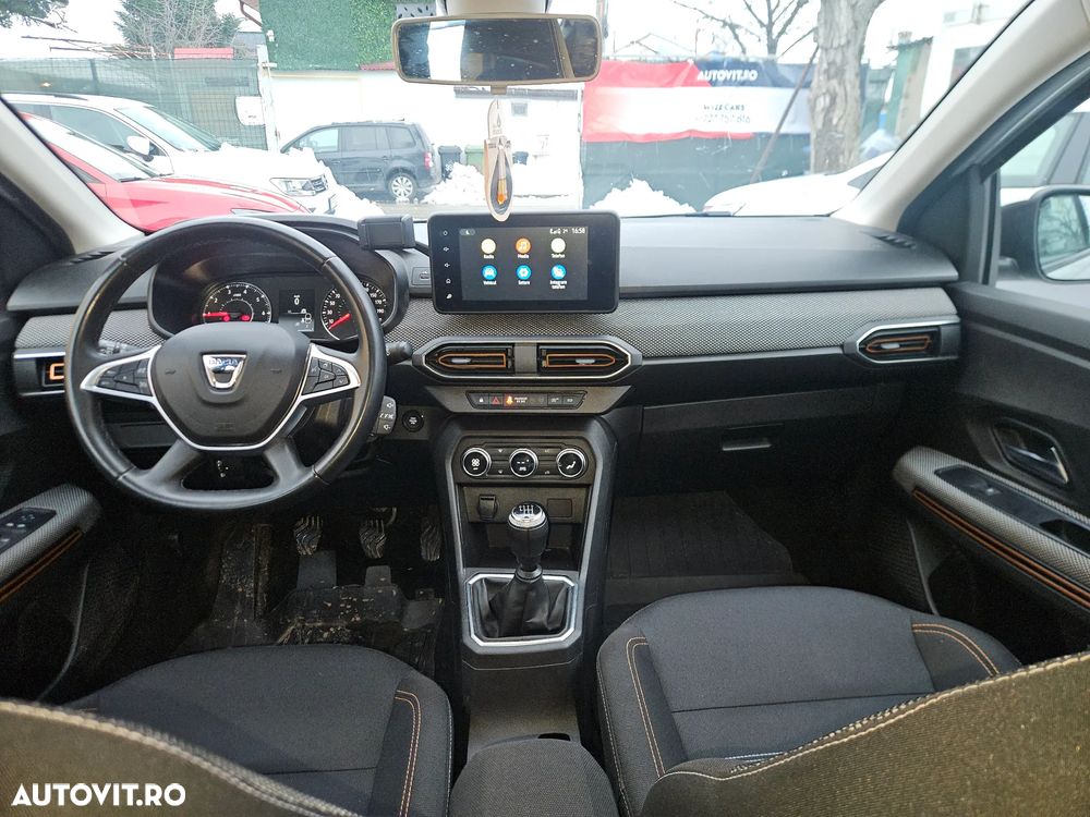 Dacia Sandero Stepway TCe 90 MT6 Comfort - 3