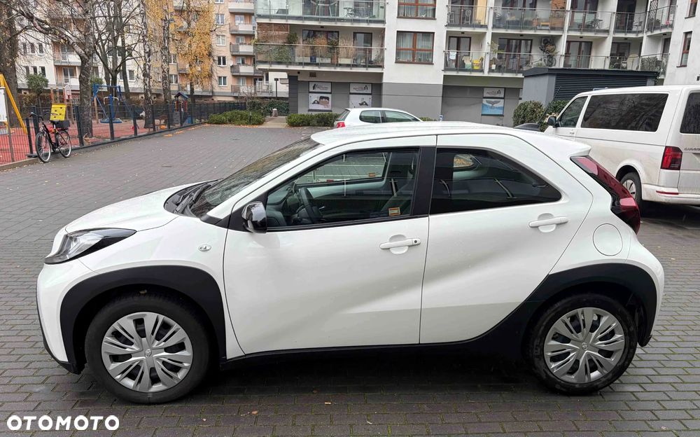 Toyota Aygo X 1.0 VVT-i Comfort CVT - 4