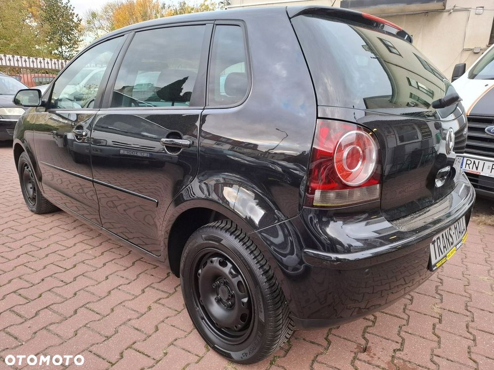 Volkswagen Polo 2008 photo 4