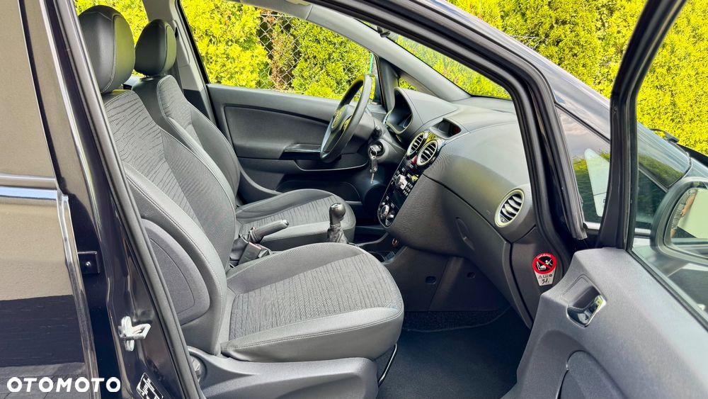 Opel Corsa - 22