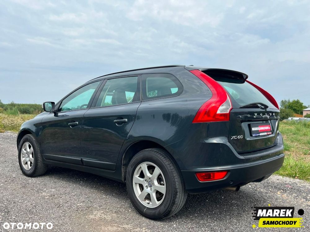 Volvo XC 60 - 4