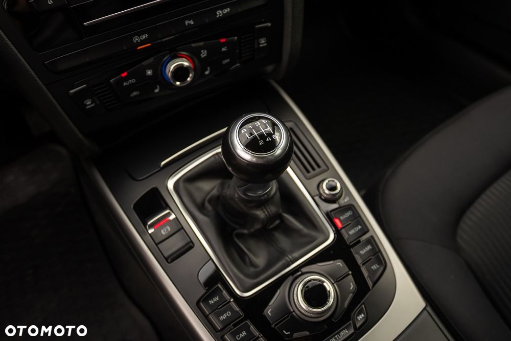 Audi A4 Avant 2.0 TDI DPF - 25