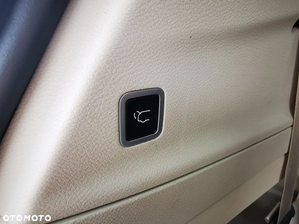 Chrysler Pacifica - 19