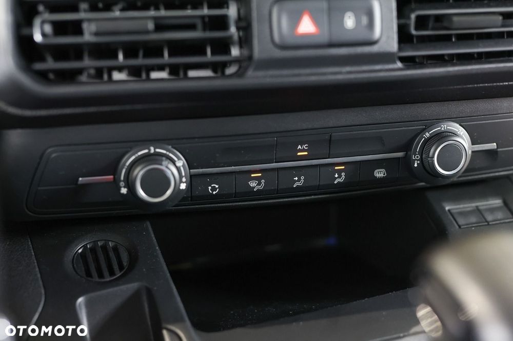 Toyota PROACE CITY - 27