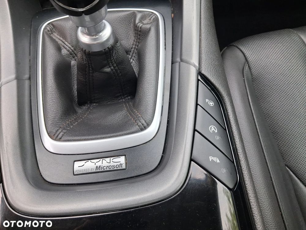 Ford Mondeo 2.0 EcoBlue Titanium - 36