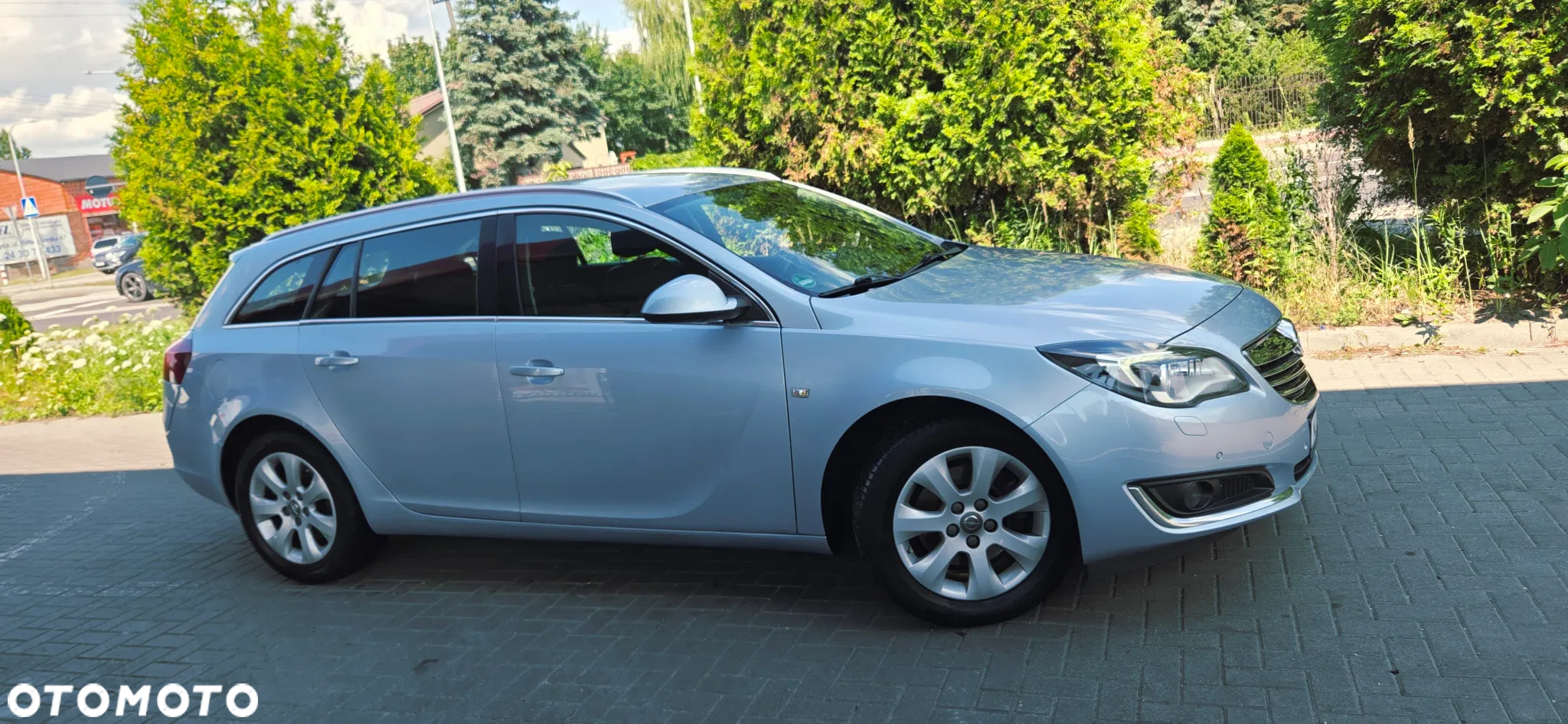Opel Insignia 2.0 CDTI Sports Tourer 4x4 Automatik Edition - 17