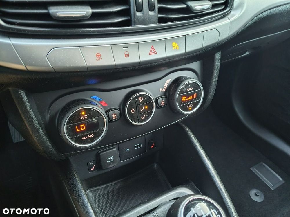 Fiat Tipo 1.4 16v Street - 9