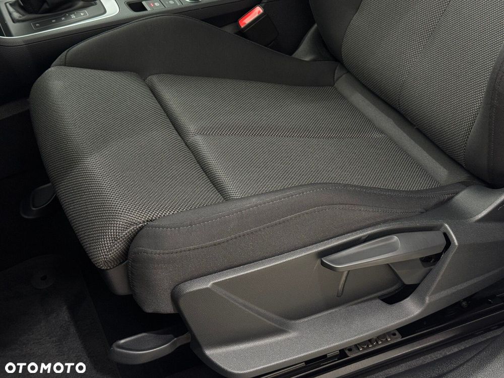 Audi Q3 Sportback - 11