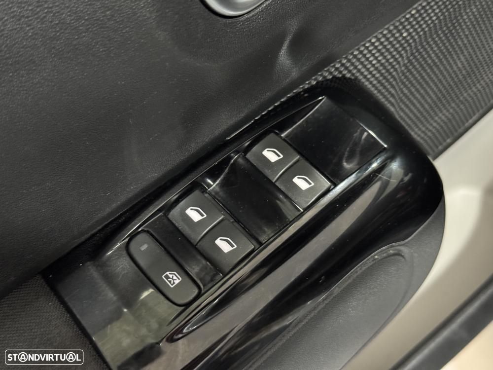 Citroën C3 1.2 PureTech Feel Pack - 24