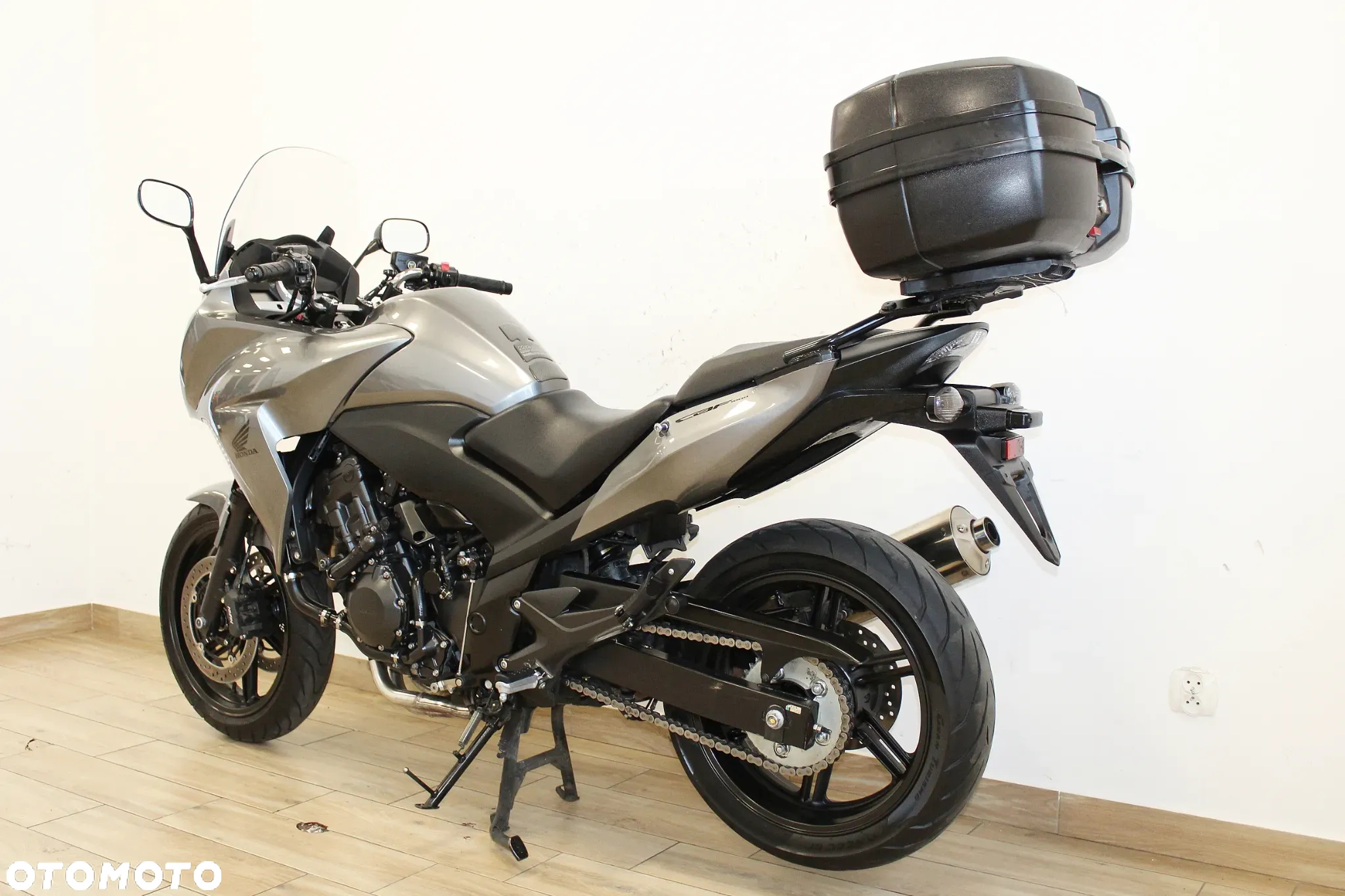 Honda CBF - 11
