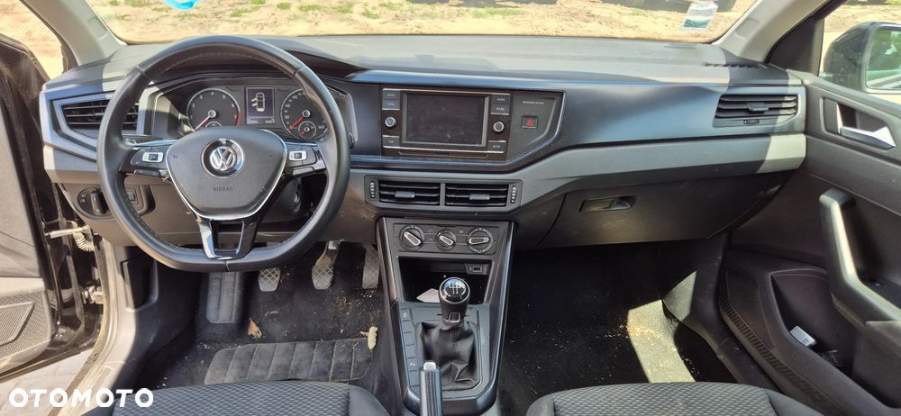 Volkswagen Polo 1.0 TSI Beats - 18