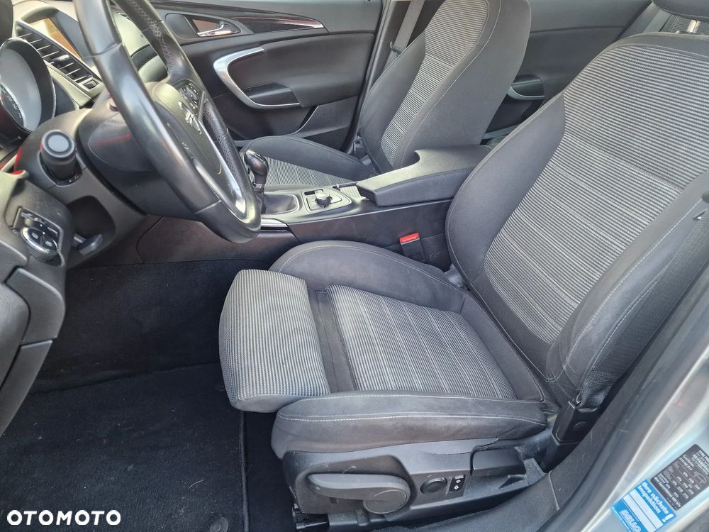 Opel Insignia 1.4 T Cosmo S&S - 18