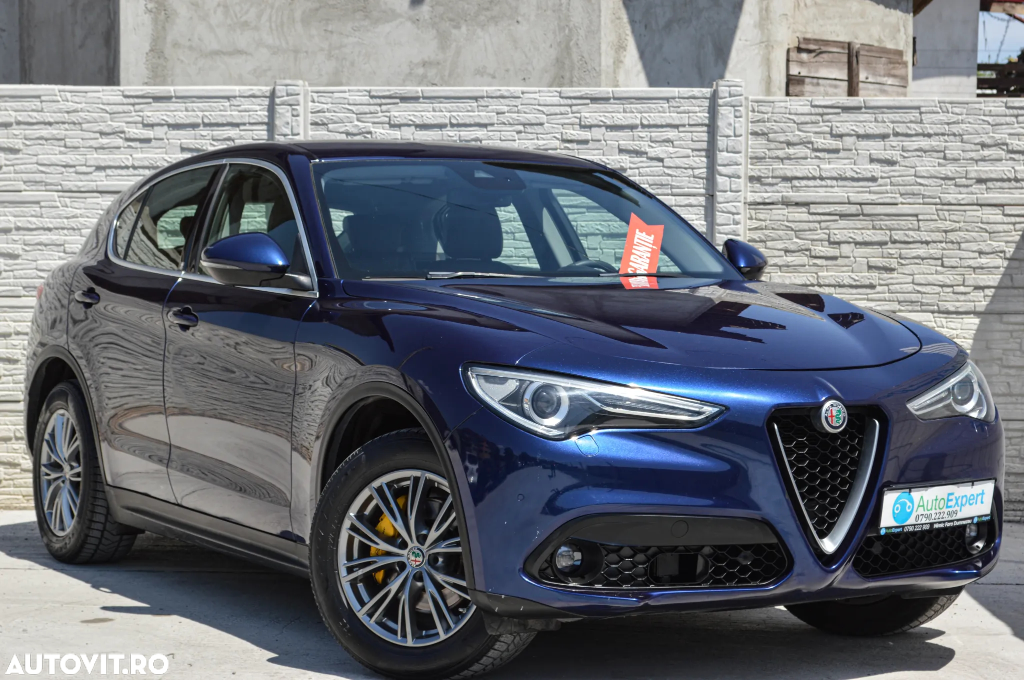 Alfa Romeo Stelvio 2.2 Diesel 16V AT8 Q4 Lusso - 2