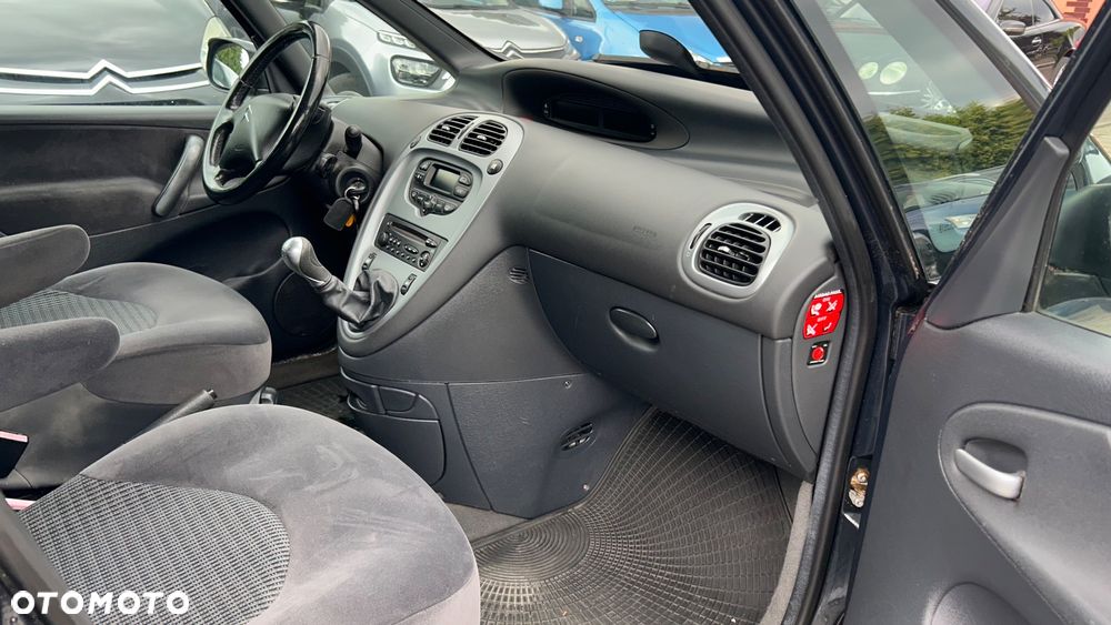Citroën Xsara Picasso 1.6 Confort - 24