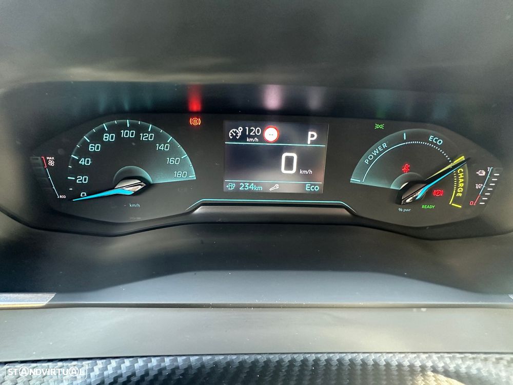 Peugeot e-2008 50 kWh Active Pack - 23