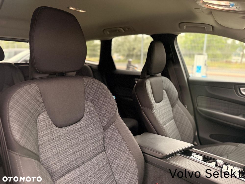 Volvo XC 60 - 30