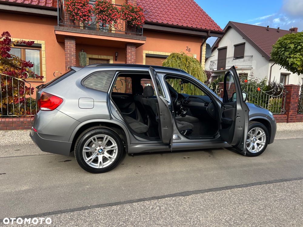 BMW X1 xDrive18d Sport Line - 29
