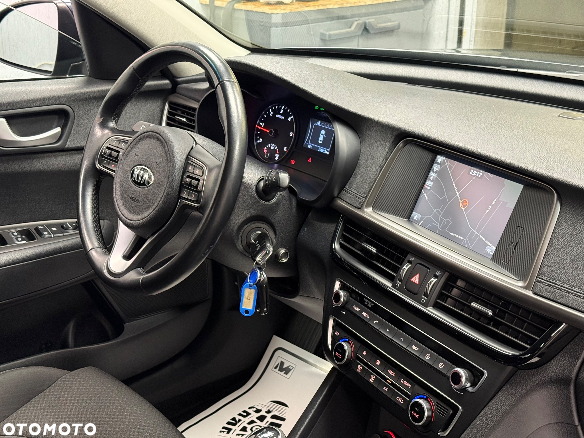 Kia Optima - 10