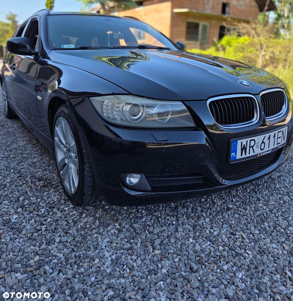 BMW Seria 3 318d - 4