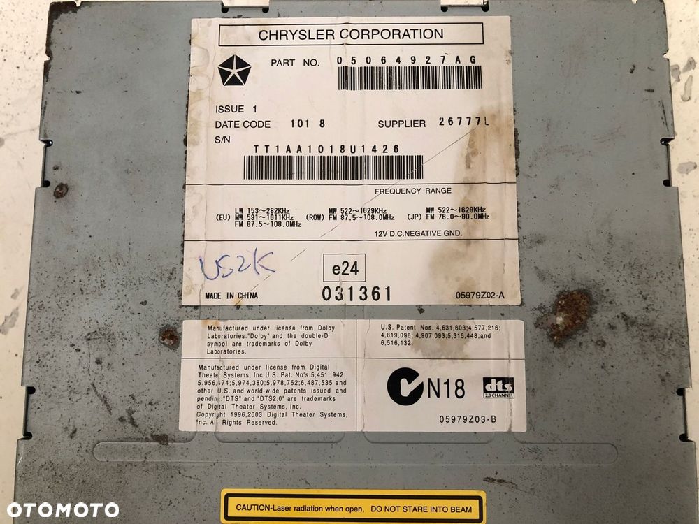 CHRYSLER 300C RADIO PANEL RADIA 05064927AG - 7