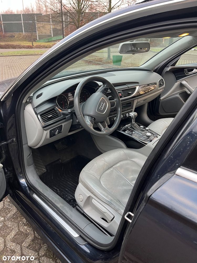 Audi A6 Avant 2.0 TDI DPF multitronic - 15