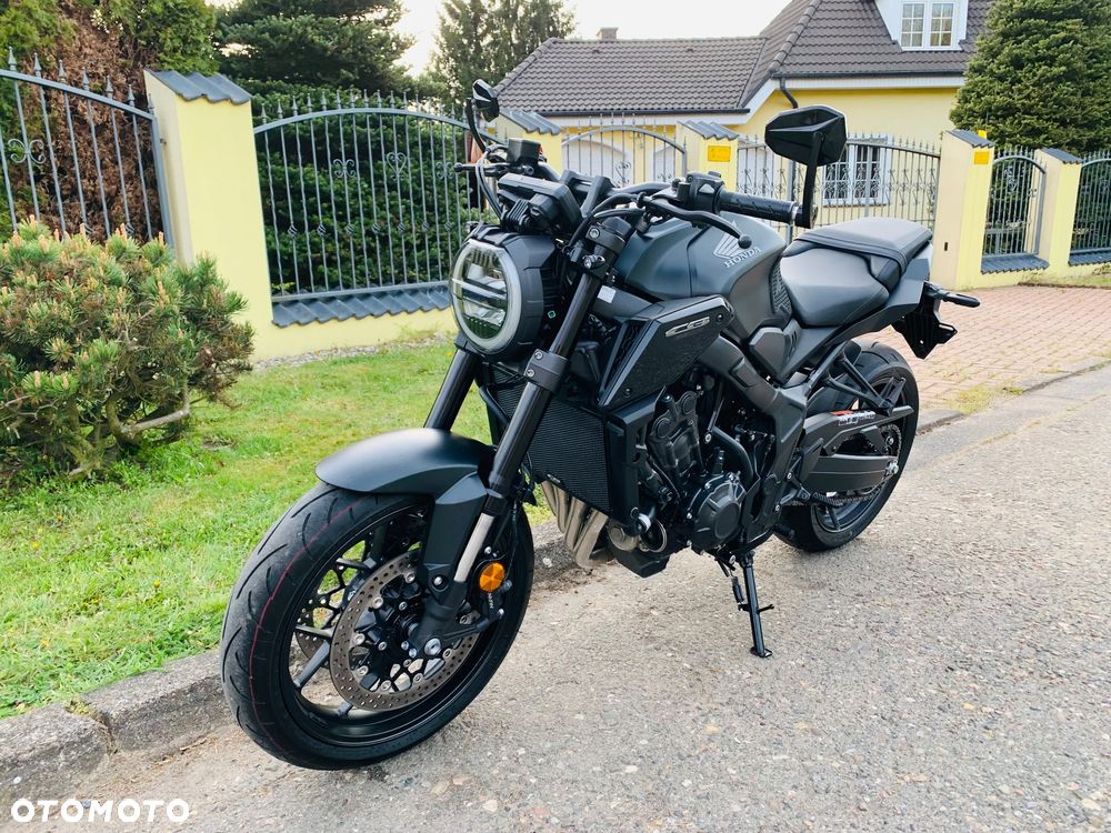 Honda CB - 4
