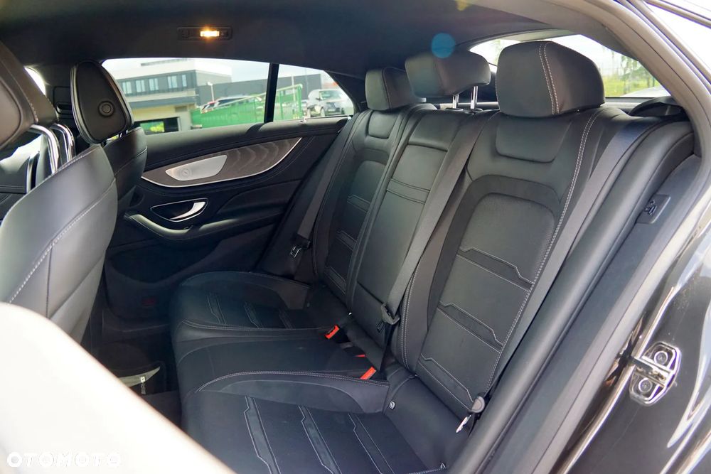 Mercedes-Benz AMG GT 53 4-Matic+ - 22