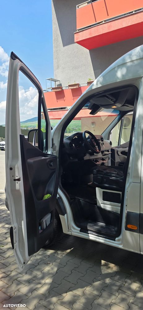 Mercedes-Benz Sprinter - 19
