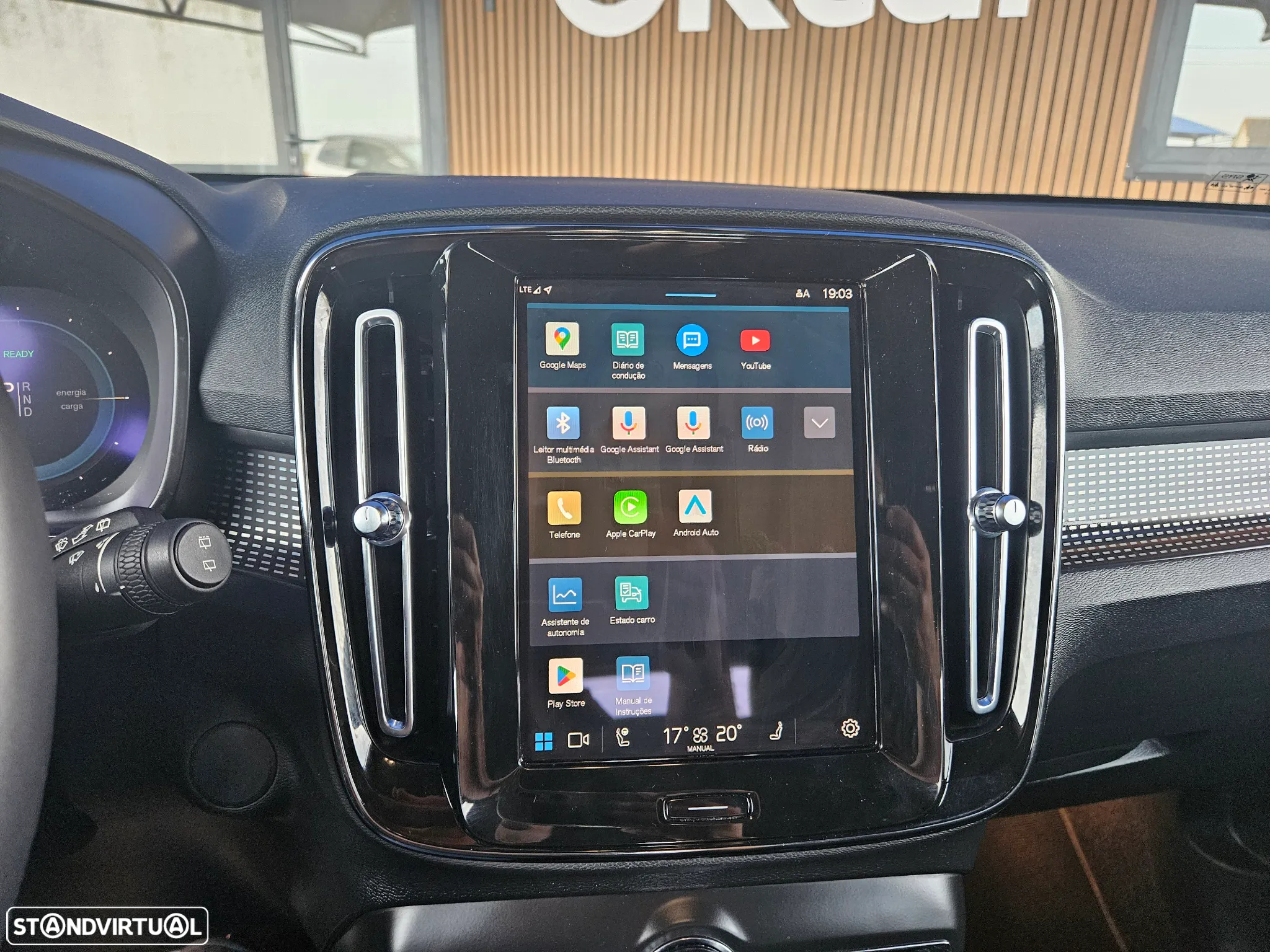Volvo XC 40 Recharge Plus - 24