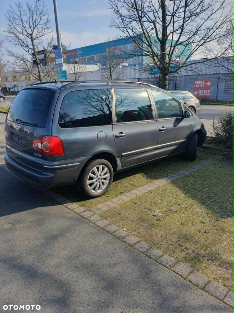 Volkswagen Sharan 2.0 TDI Comfortline - 1