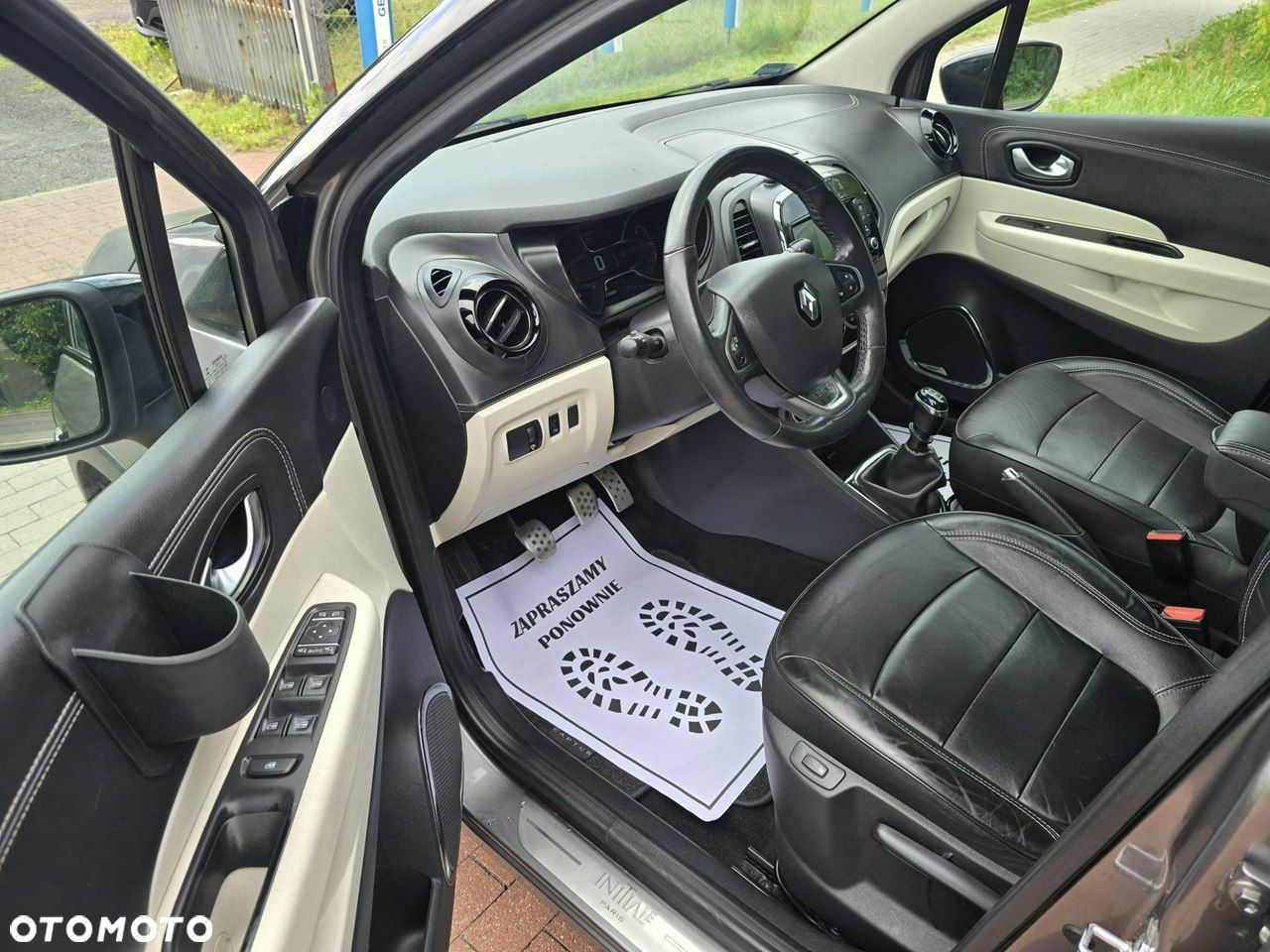 Renault Captur 1.3 Energy TCe Initiale Paris - 13